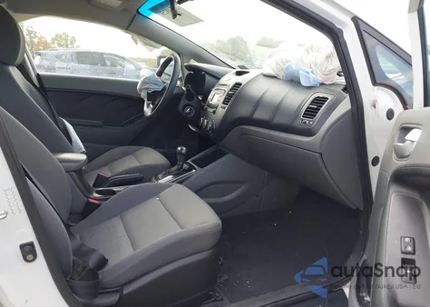 2017 Kia Forte Lx z USA, uszkodzony, nr VIN 3KPFK4A7XHE015468